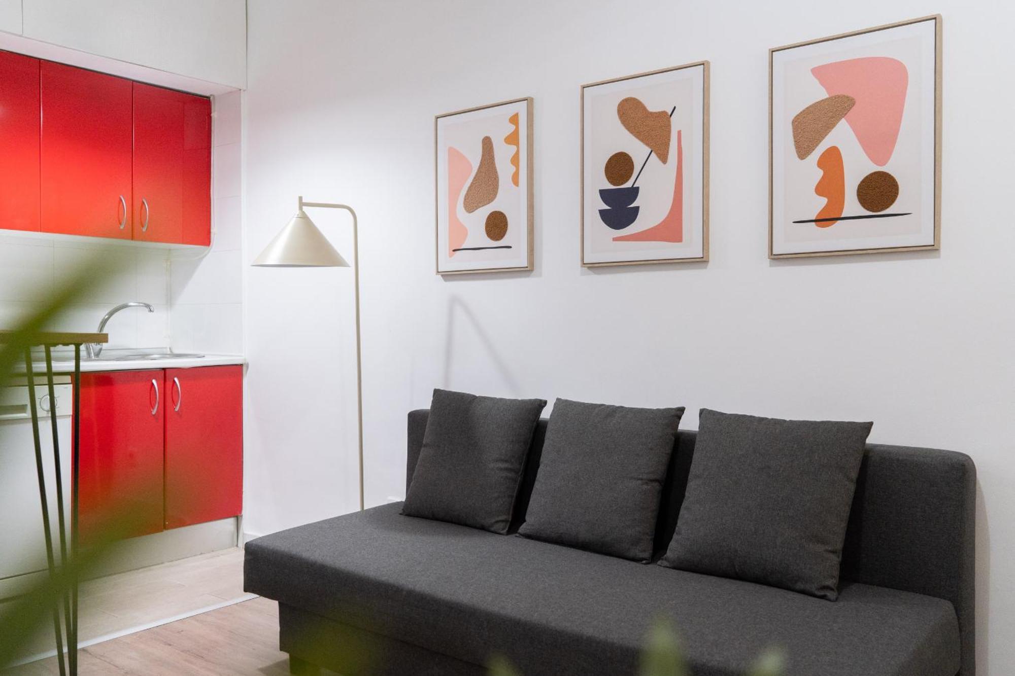 Apartamento En Chueca Para 4 Personas Alquiler Temporal Madrid Exterior photo